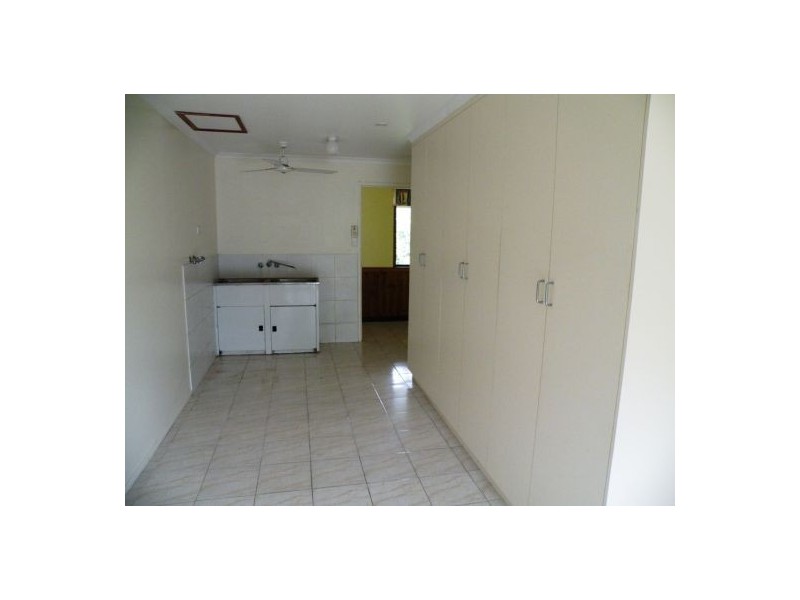 76 Miltons Lookout Road, Hampden QLD 4741