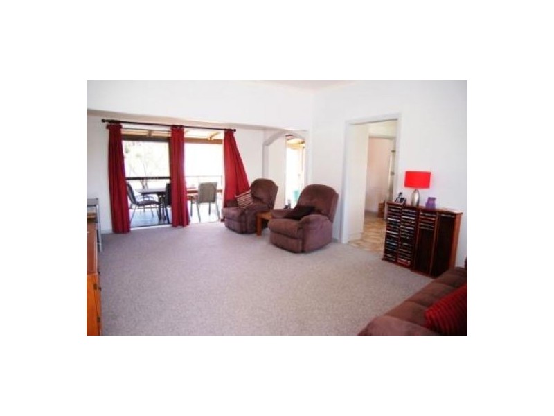 38 Binnington Esplanade, East Mackay QLD 4740