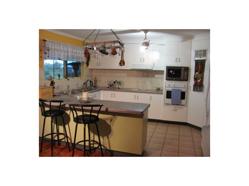 18 Morris Street, Campwin Beach QLD 4737