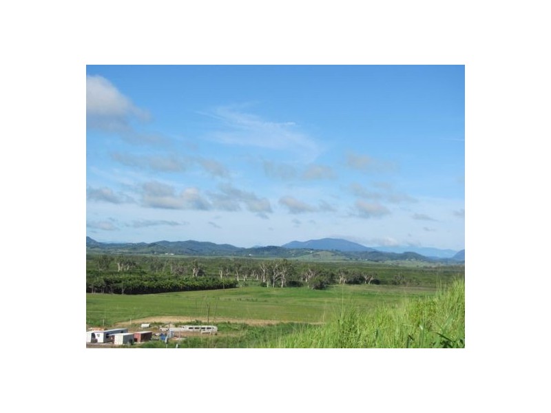 311 Shoal Point Road, Shoal Point QLD 4750