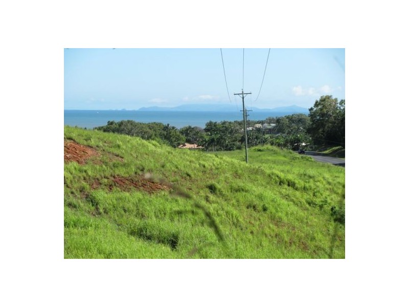 311 Shoal Point Road, Shoal Point QLD 4750