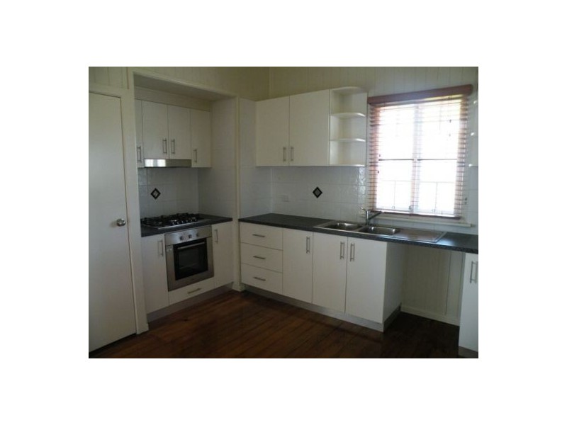 4 Turner Street, Mackay QLD 4740