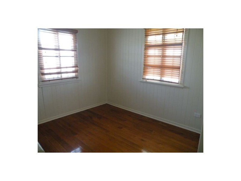 4 Turner Street, Mackay QLD 4740