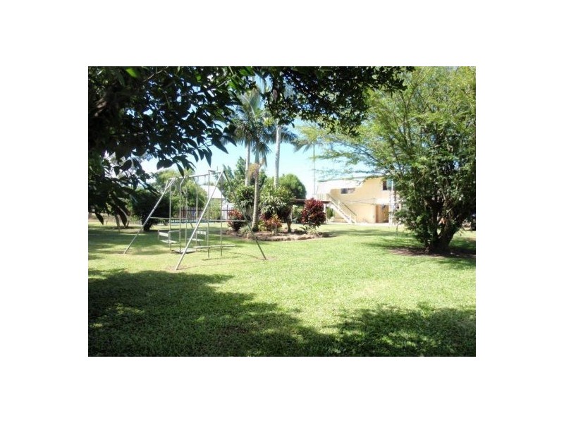 33 Mumby Street, Koumala QLD 4738