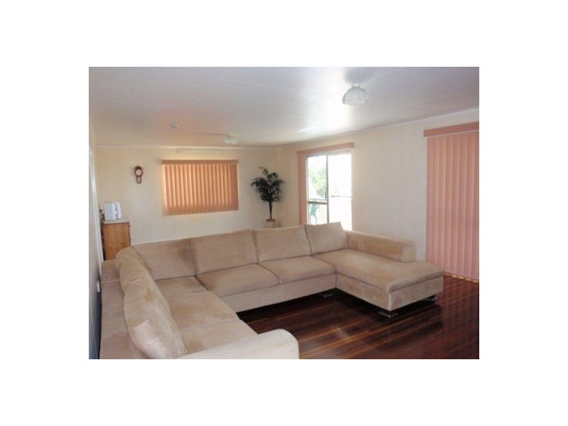 33 Mumby Street, Koumala QLD 4738
