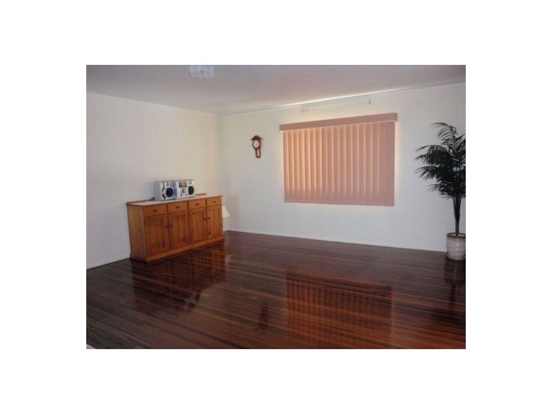 33 Mumby Street, Koumala QLD 4738