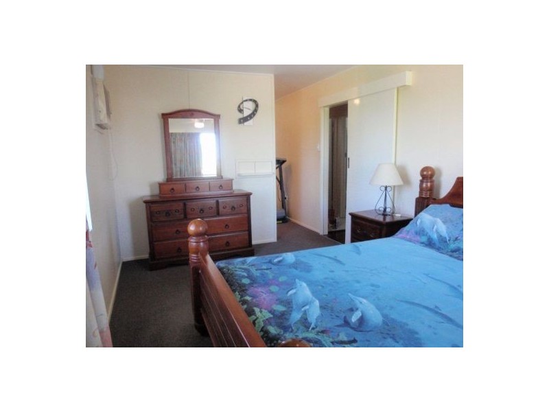33 Mumby Street, Koumala QLD 4738