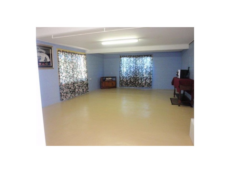 33 Mumby Street, Koumala QLD 4738