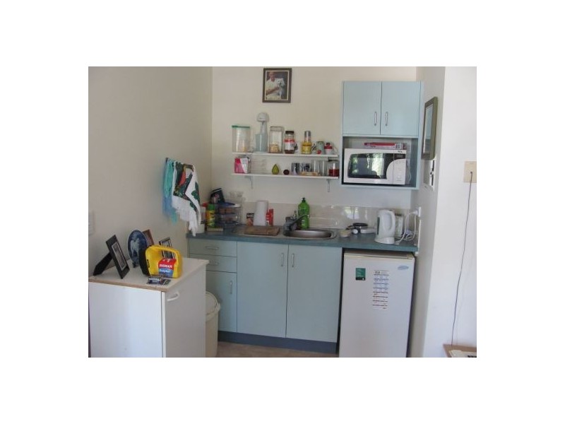 37 & 38 4 Don Wright Court, Andergrove QLD 4740