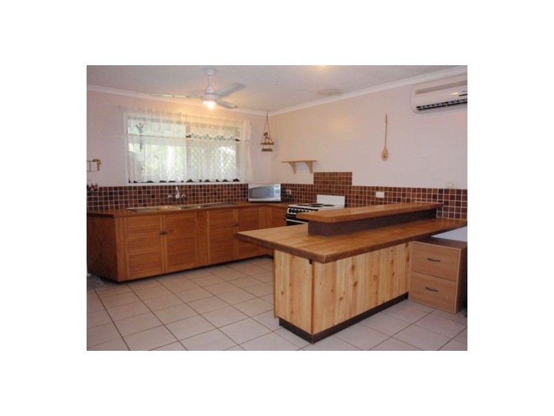 55 Windsor Drive, Hay Point QLD 4740