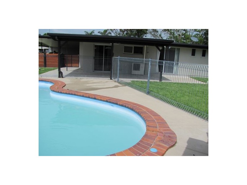 4 Mallett Court, Beaconsfield QLD 4740