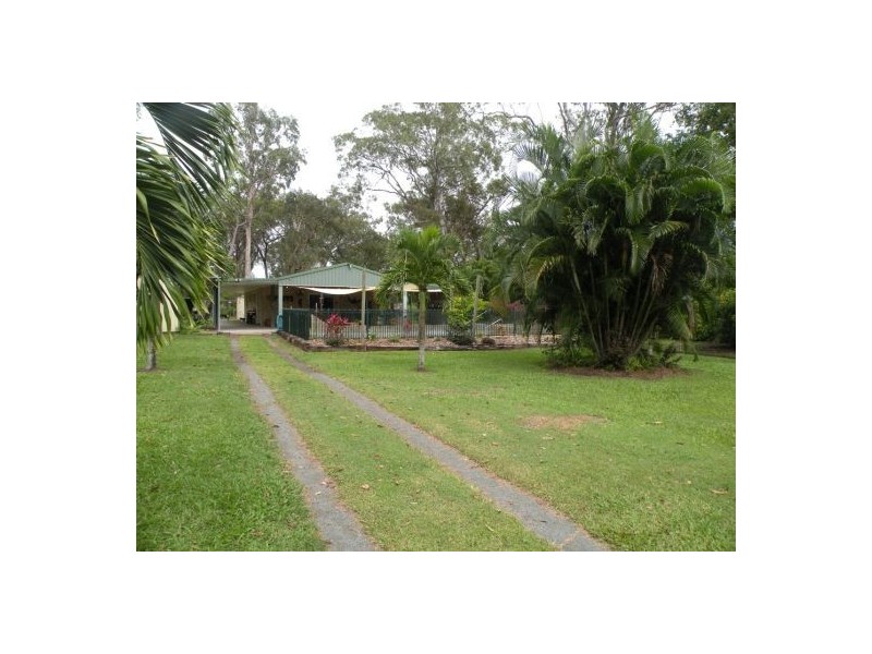 9 Theresa Court, Armstrong Beach QLD 4737