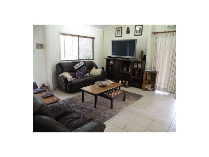 9 Theresa Court, Armstrong Beach QLD 4737