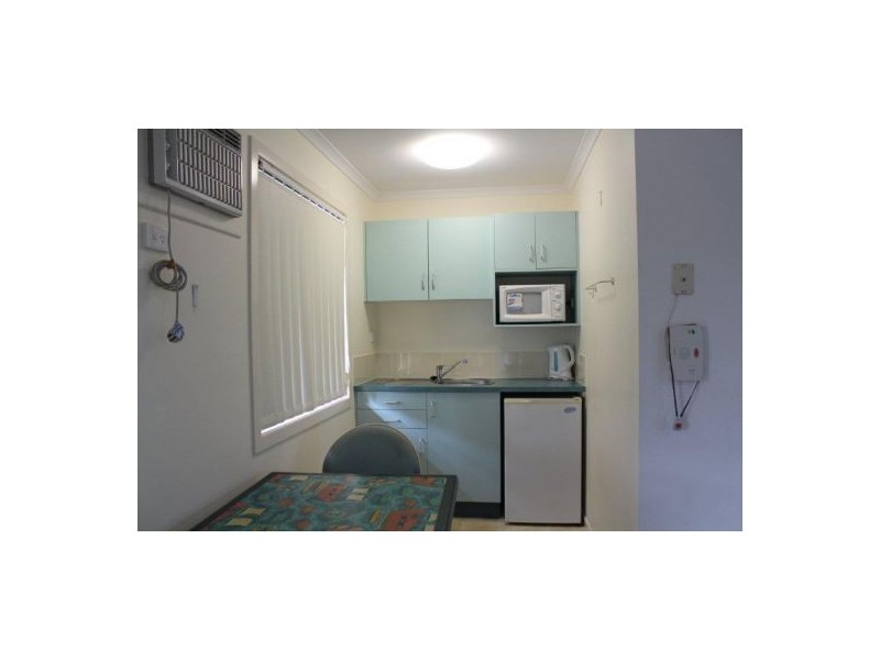 33 & 34 4 Don Wright Court, Andergrove QLD 4740