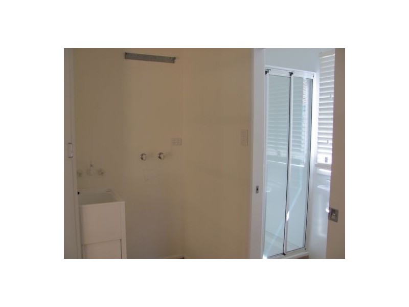 18 Beaton Street, West Mackay QLD 4740