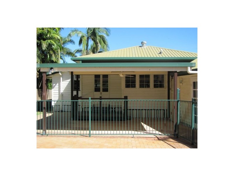 18 Beaton Street, West Mackay QLD 4740