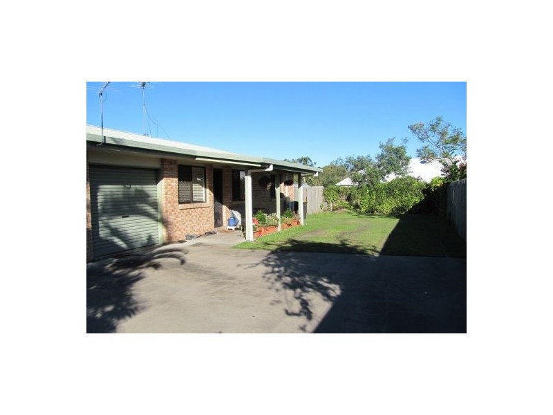 2/64 Celeber Drive, Andergrove QLD 4740