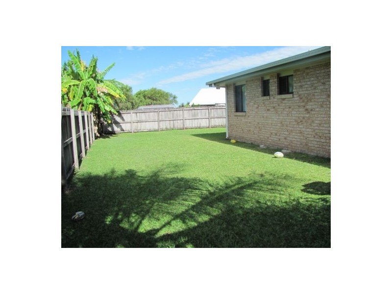 2/64 Celeber Drive, Andergrove QLD 4740