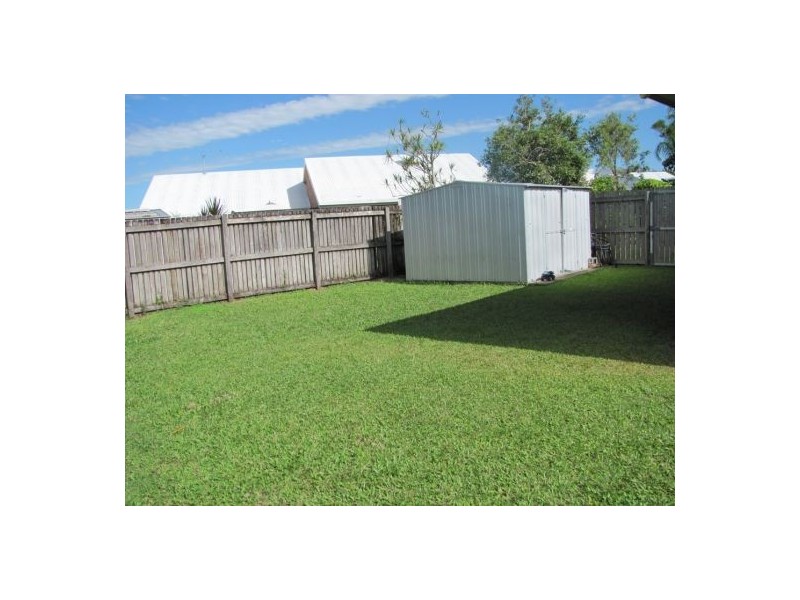 2/64 Celeber Drive, Andergrove QLD 4740