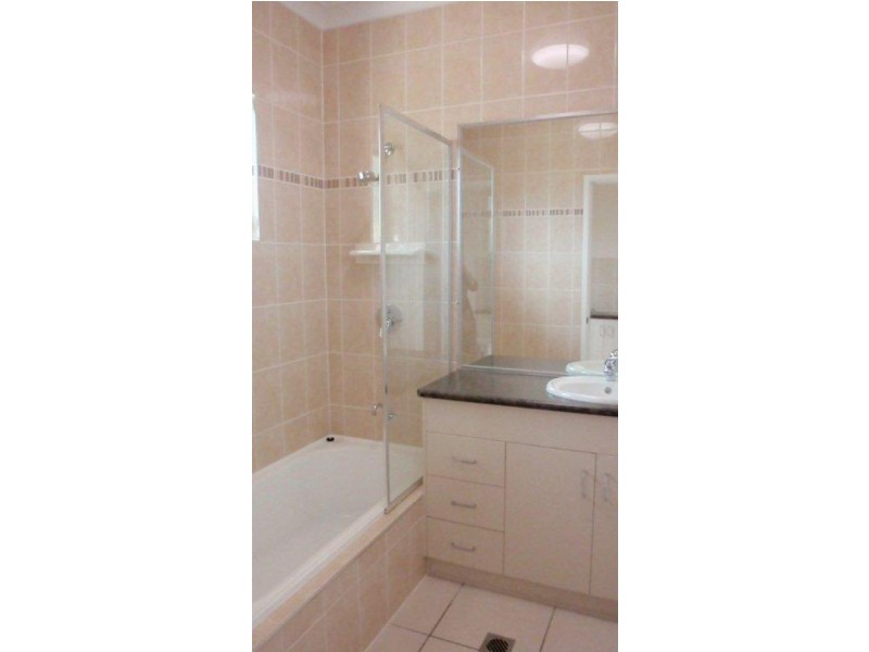 1 Sunita Drive, Andergrove QLD 4740