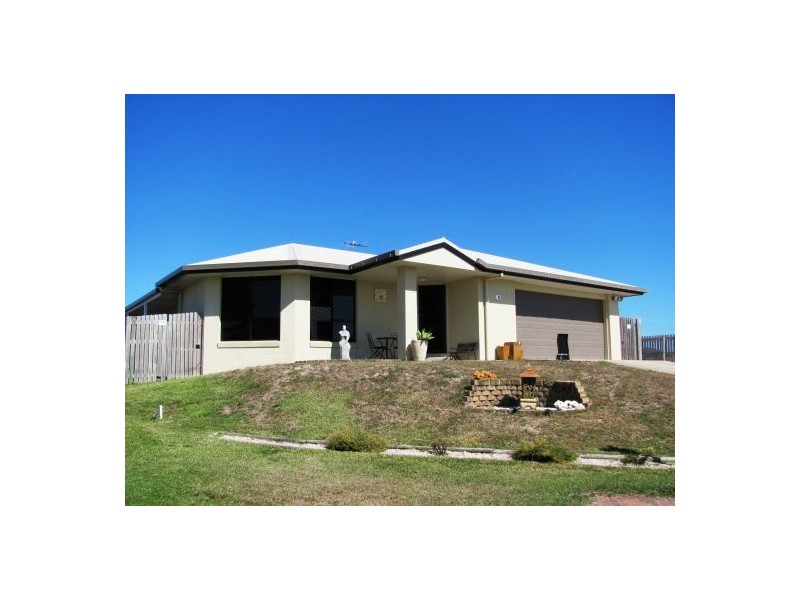 13 Lance Street, Bucasia QLD 4750