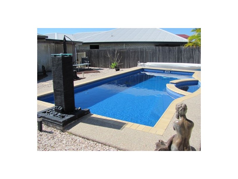 13 Lance Street, Bucasia QLD 4750