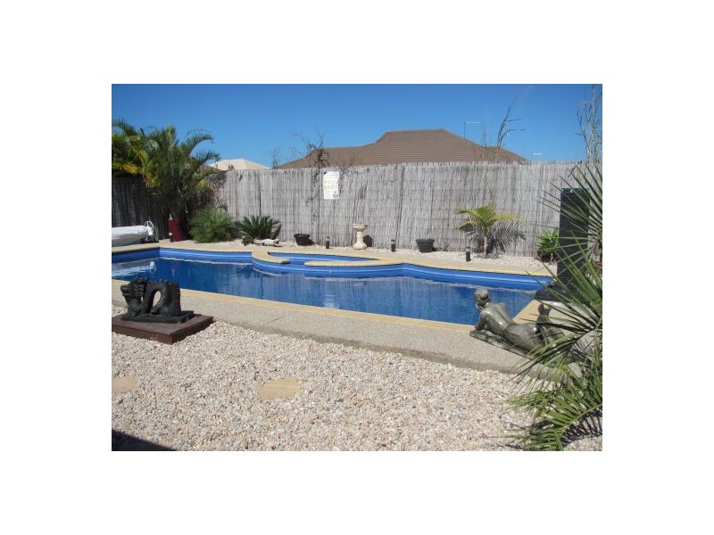 13 Lance Street, Bucasia QLD 4750