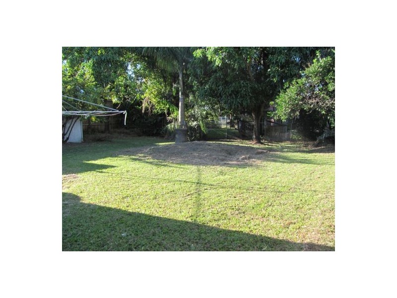 80 Donaldson Street, West Mackay QLD 4740