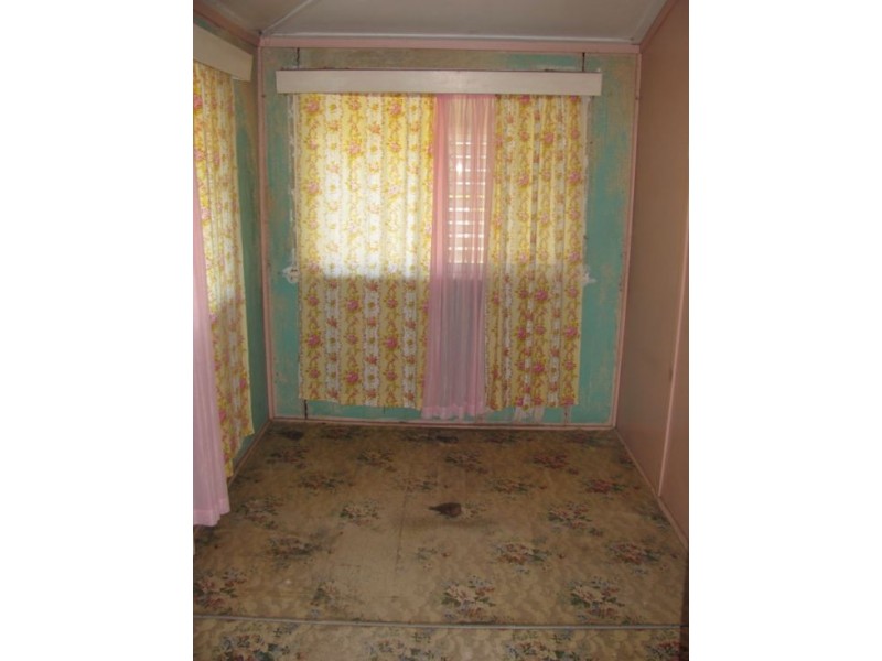 80 Donaldson Street, West Mackay QLD 4740