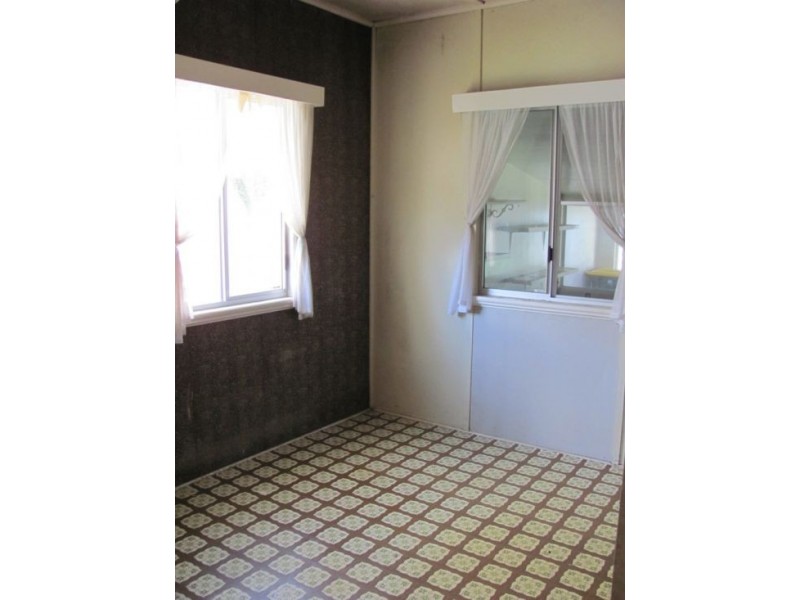 80 Donaldson Street, West Mackay QLD 4740