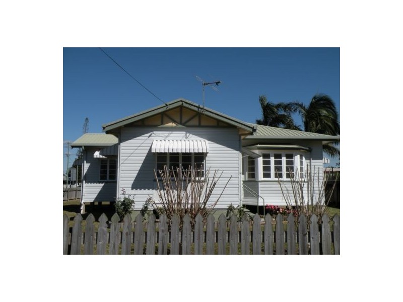 21 Ferguson Street, West Mackay QLD 4740