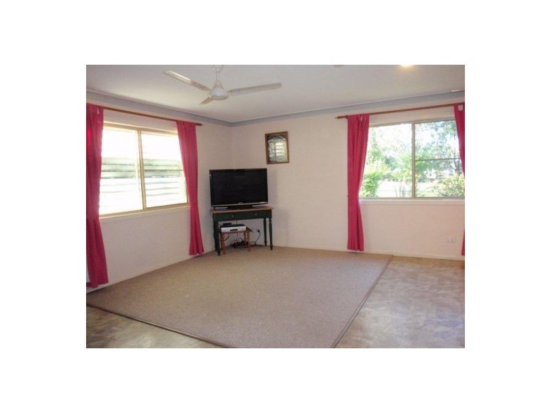 61 Windsor Drive, Hay Point QLD 4740