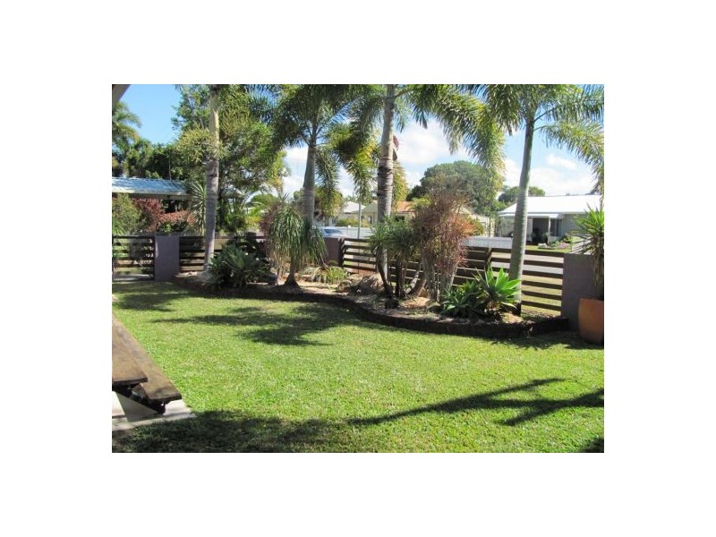 33 Pratt Street, South Mackay QLD 4740