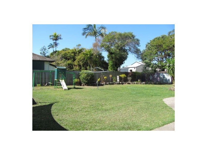 33 Pratt Street, South Mackay QLD 4740