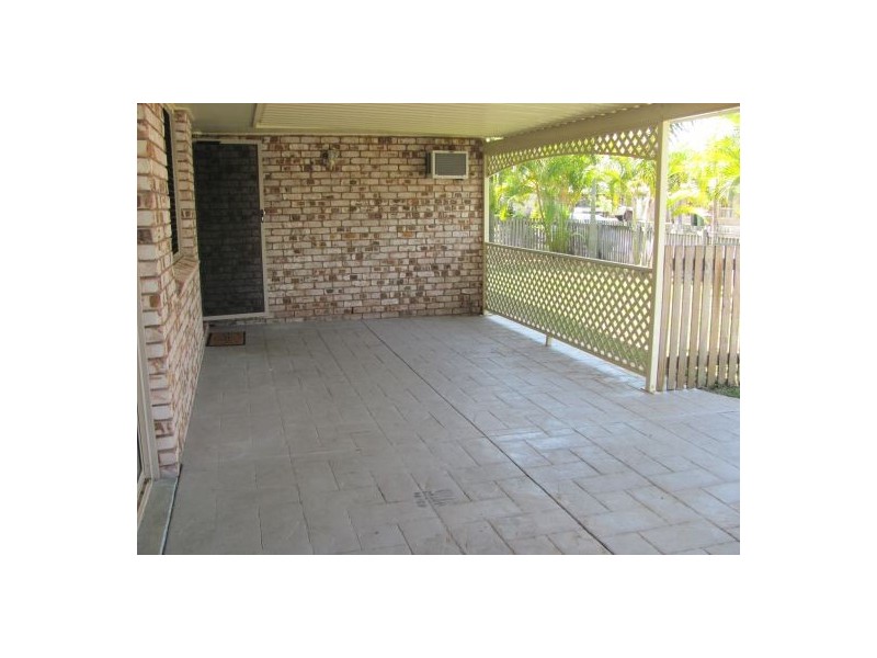 19 Waratah Street, Beaconsfield QLD 4740