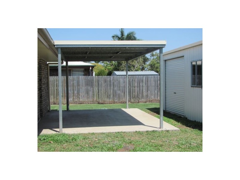 19 Waratah Street, Beaconsfield QLD 4740