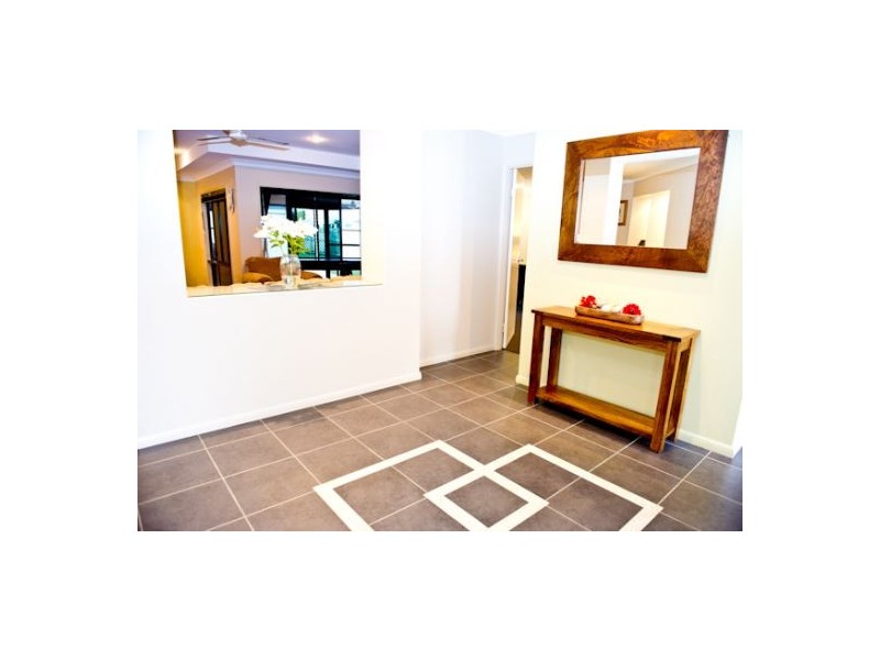 4 Isabella Avenue, Glenella QLD 4740