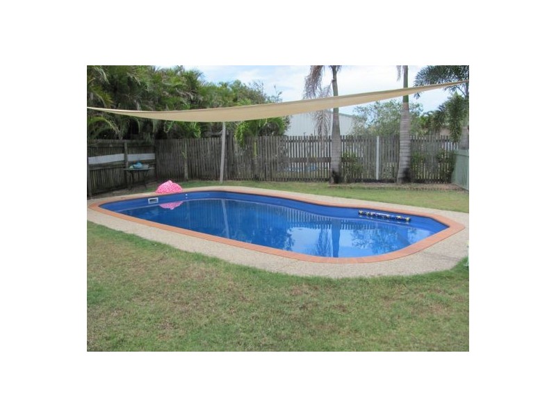 18 Ben Nevis Street, Beaconsfield QLD 4740