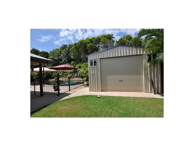 5 Navigator Court, Shoal Point QLD 4750