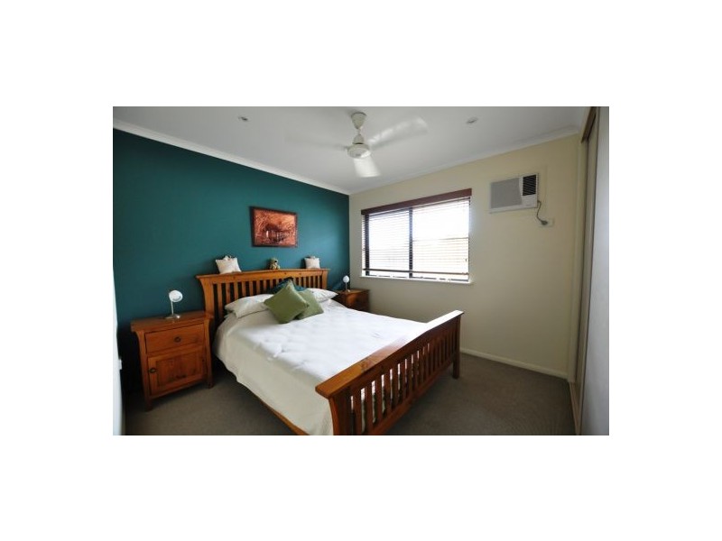 5 Navigator Court, Shoal Point QLD 4750