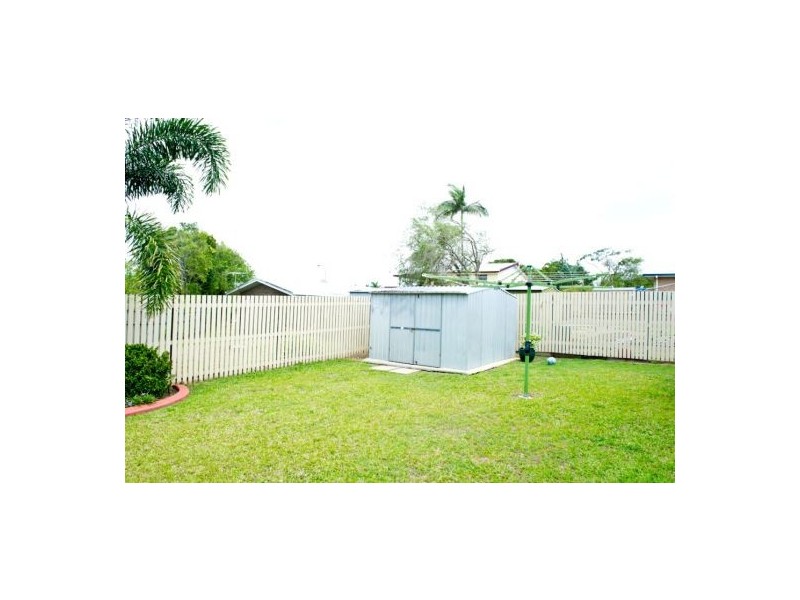 17 Shiral Drive, Beaconsfield QLD 4740