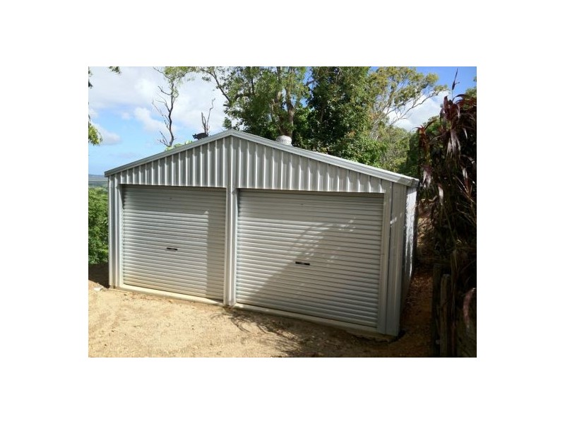 195 Barrow Hill Road, Mackay QLD 4740