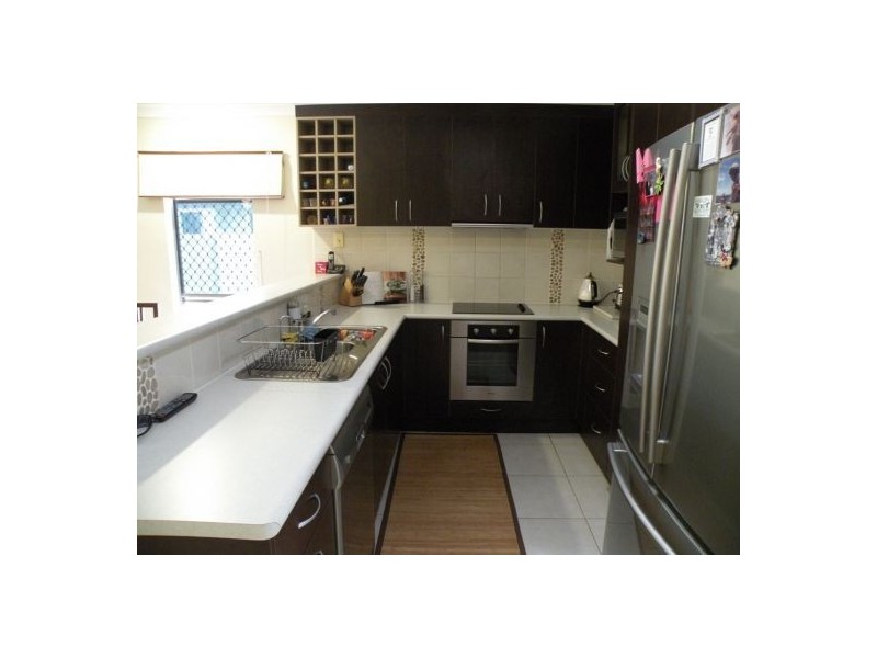 4 Hansen Court, Marian QLD 4753