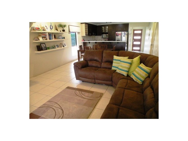 4 Hansen Court, Marian QLD 4753