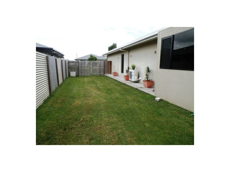 4 Hansen Court, Marian QLD 4753