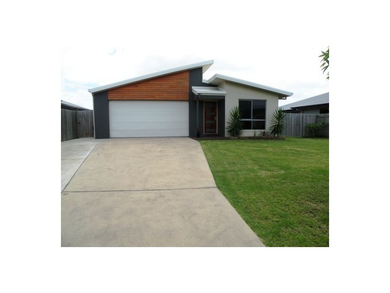 4 Hansen Court, Marian QLD 4753