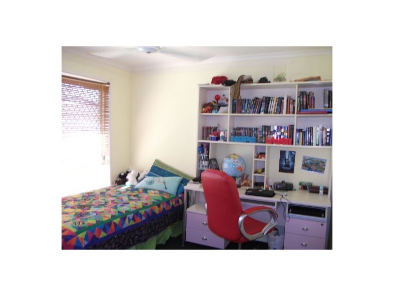 104 Broomdykes Drive, Beaconsfield QLD 4740