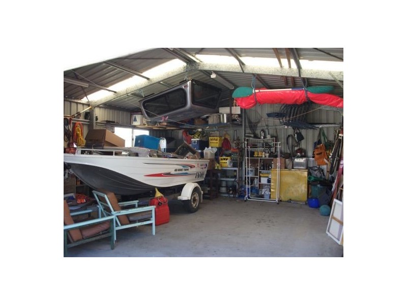 104 Broomdykes Drive, Beaconsfield QLD 4740