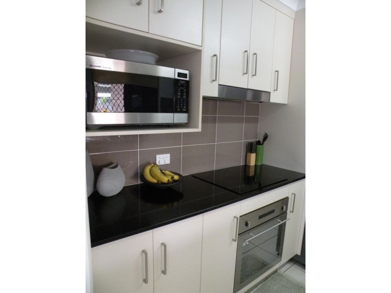 35 Canecutters Drive, Ooralea QLD 4740