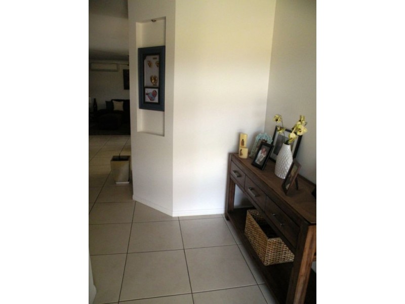 35 Canecutters Drive, Ooralea QLD 4740